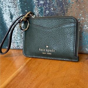 Kate Spade Minimalist Leila Card Holder Wristlet Deep Evergreen Leather LIKE NEW